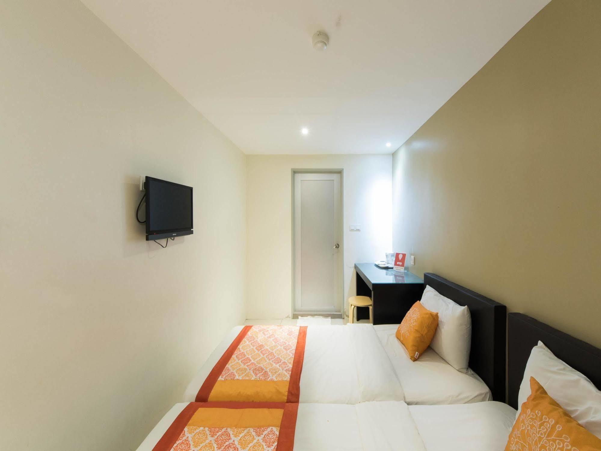 Swing & Pillows - Kl Pekeliling Kuala Lumpur